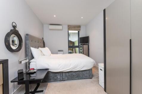 598431b0ad3ab-l-2078