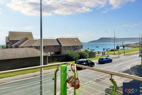 Balcony View Bed One