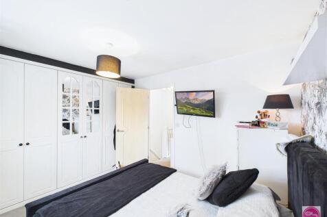 Anchor Close, Swadlincote (29).jpg