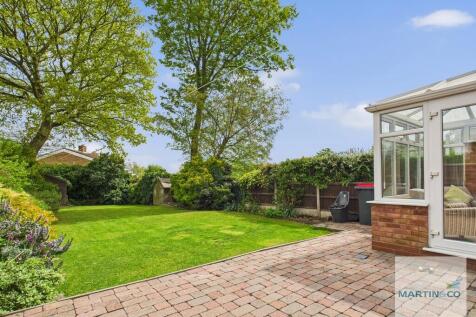 CAM03663G0-PR0143...