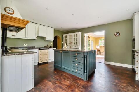 1305250-30-684983...