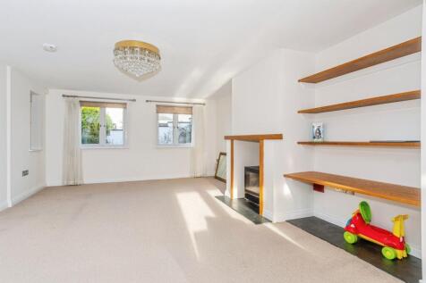 Open Plan Lounge/ Dining Room