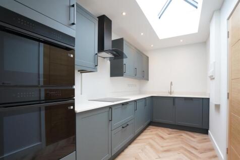 1 Guliston Road-1.jpg