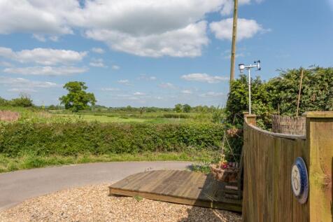 3 Heathend Cottages May 23 (3)