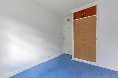 Bedroom 4-2.jpg