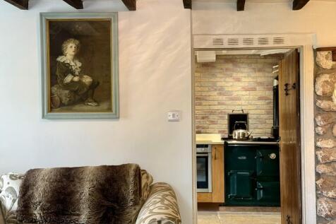 Through to Kitche...