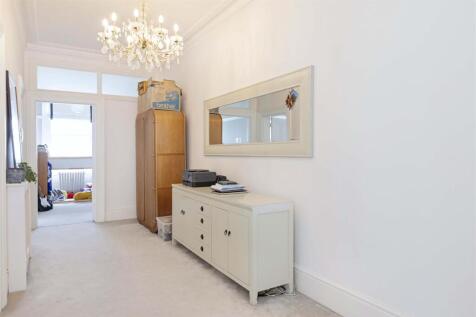 5 royal court_11.jpg