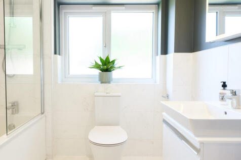 The Balmoral - Bathroom