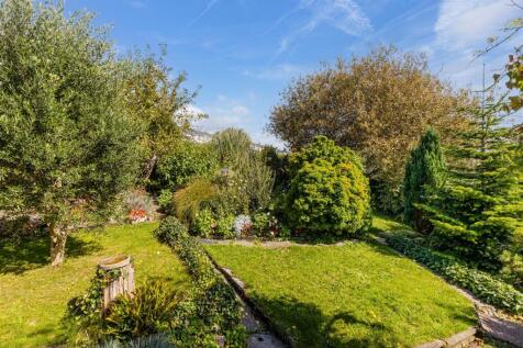 A12 - Kingsbridge, Rack Park Cottage - 250911.jpg