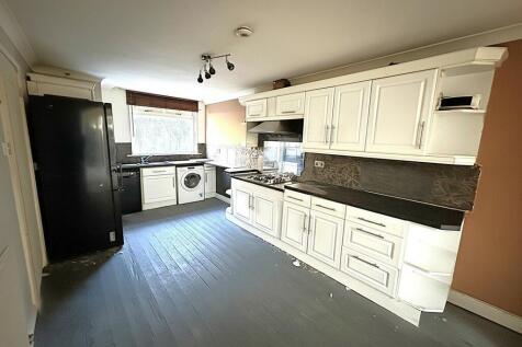 nano-banana-17637...