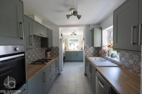 Photo 28-10-2025,...