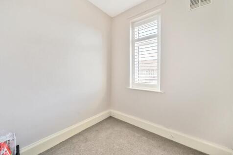 Bedroom 3.jpg