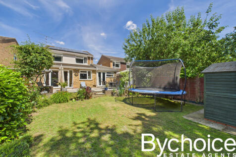 CAM05454G0-PR0032-STILL026