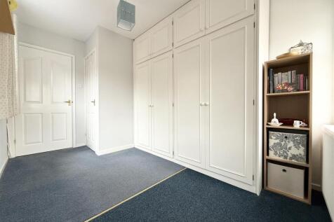 Home Office/Bedroom Three