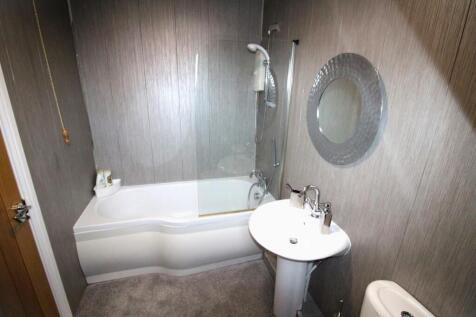 Bedroom 3 - En-Suite