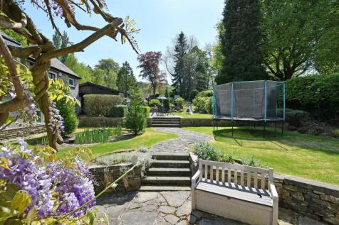 8 bed, 5 bath Detached in Sheffield - Photo 51