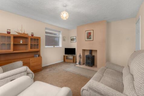 14 Elmscote Road, Banbury-6.jpg