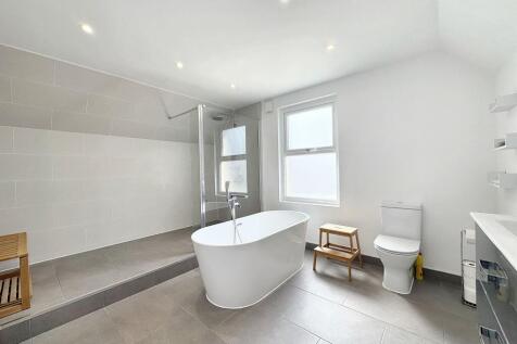 Bath &amp; Shower Room