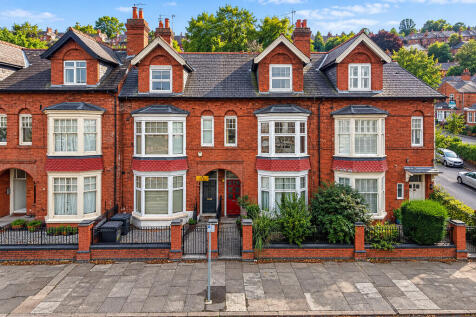 4 Bedroom Terraced in LE3 0QD
