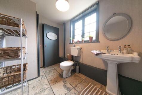 Ground floor washroom &amp; utilities...