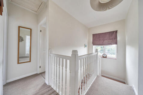 1345464-3-68bf0bb...