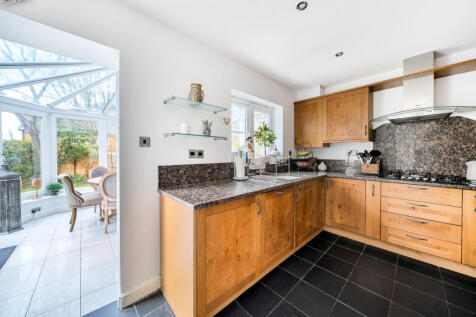 1386218-11-692d6e...