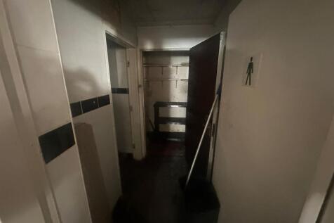 WhatsApp Image 2025-11-17 at 16.16.39 (4).jpeg