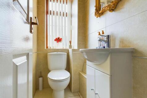 Cloaks WC