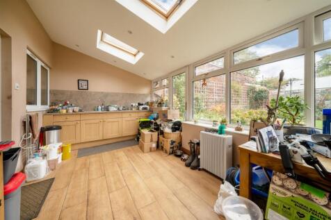 Hall Farm Alfreton-27.jpg