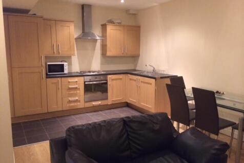 MAYFAIR HOUSE 2 BEDROOM 2 BATHROOM Close to Business District, Childrens Hospital & Aston University Secure parking available at £65 pcm