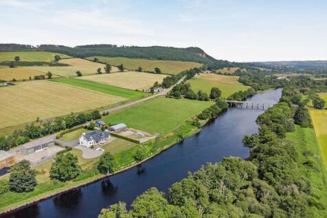 Moy Bridge Croft