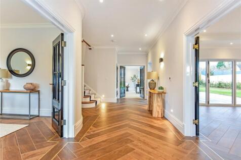 Aromel House