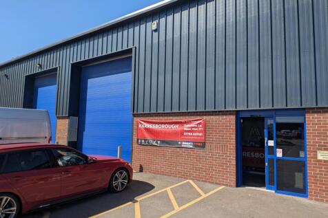 Industrial Development to rent in ripon