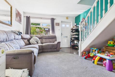 CAM03729G0-PR0163-STILL022