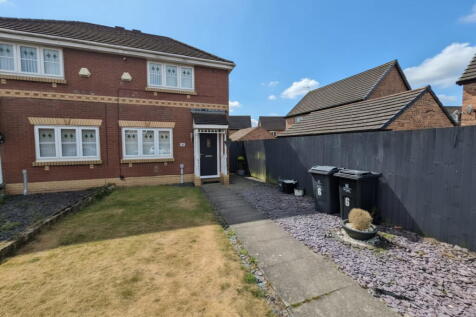Alastair Saville are pleased to offer for rent this 3 bedroom semi detached property situated on the littledale estate. The property is at the base of a Cul-de-sac and briefly comprises of. 3 Bedrooms