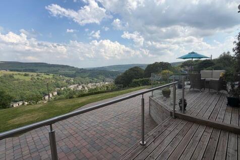 Patio & Views