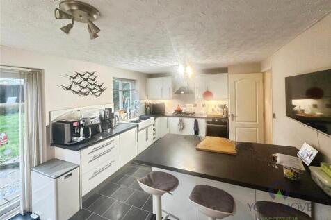 Kitchen/Breakfast Ro