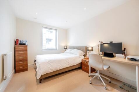 1314417-1-685b8ce...