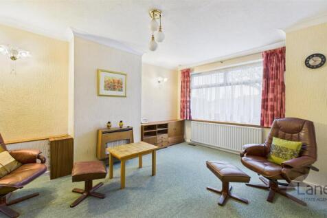 CAM03457G0-PR0036-STILL008.jpg