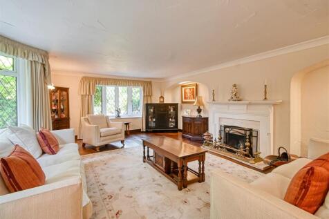 Hallonsford Cottage-32.jpg