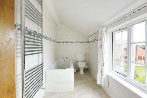 Bathroom First Floor