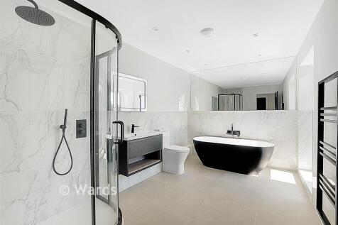 Full Family Bathroom