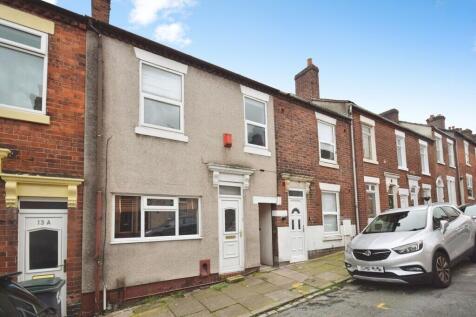 3 Bedroom Terraced in ST4 7HH