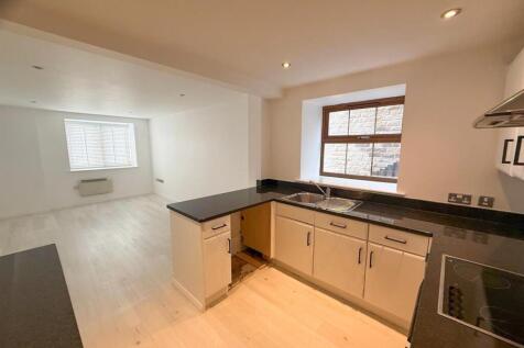 2 Bed Apartment, Riddlesden