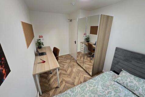 WhatsApp Image 2025-06-29 at 23.19.34 (4).jpeg