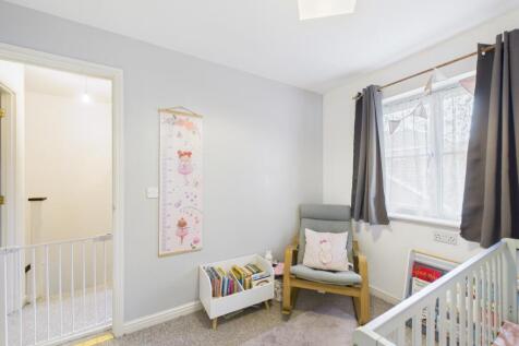 CAM02023G0-PR0173-STILL048