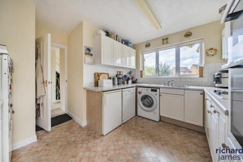 d467936bca0545dfa1dcf6d3dc91e6b2