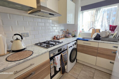 1 bed flat for sale Wigston Close, Edmonton N18