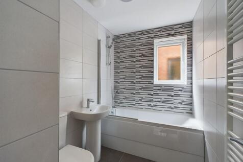 CAM02060G0-PR0280...