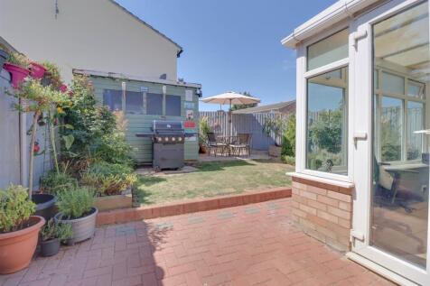 97 ALDERNEY GARDENS.jpg